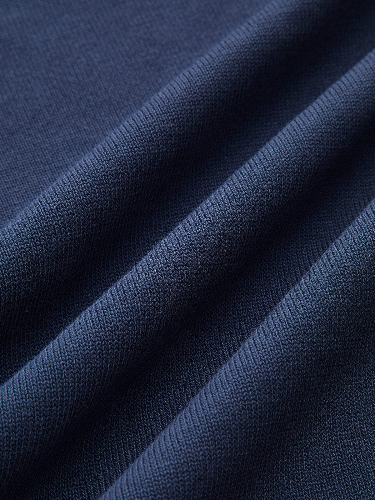 Francine navy trouser set, close-up of the flat knit texture