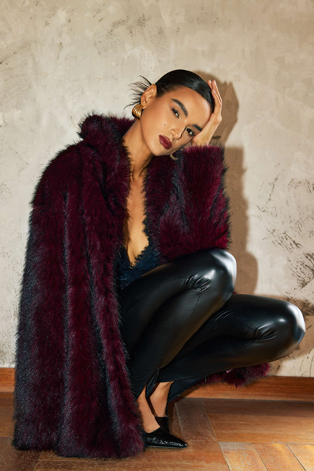 Palmyre burgundy faux fur coat, back view