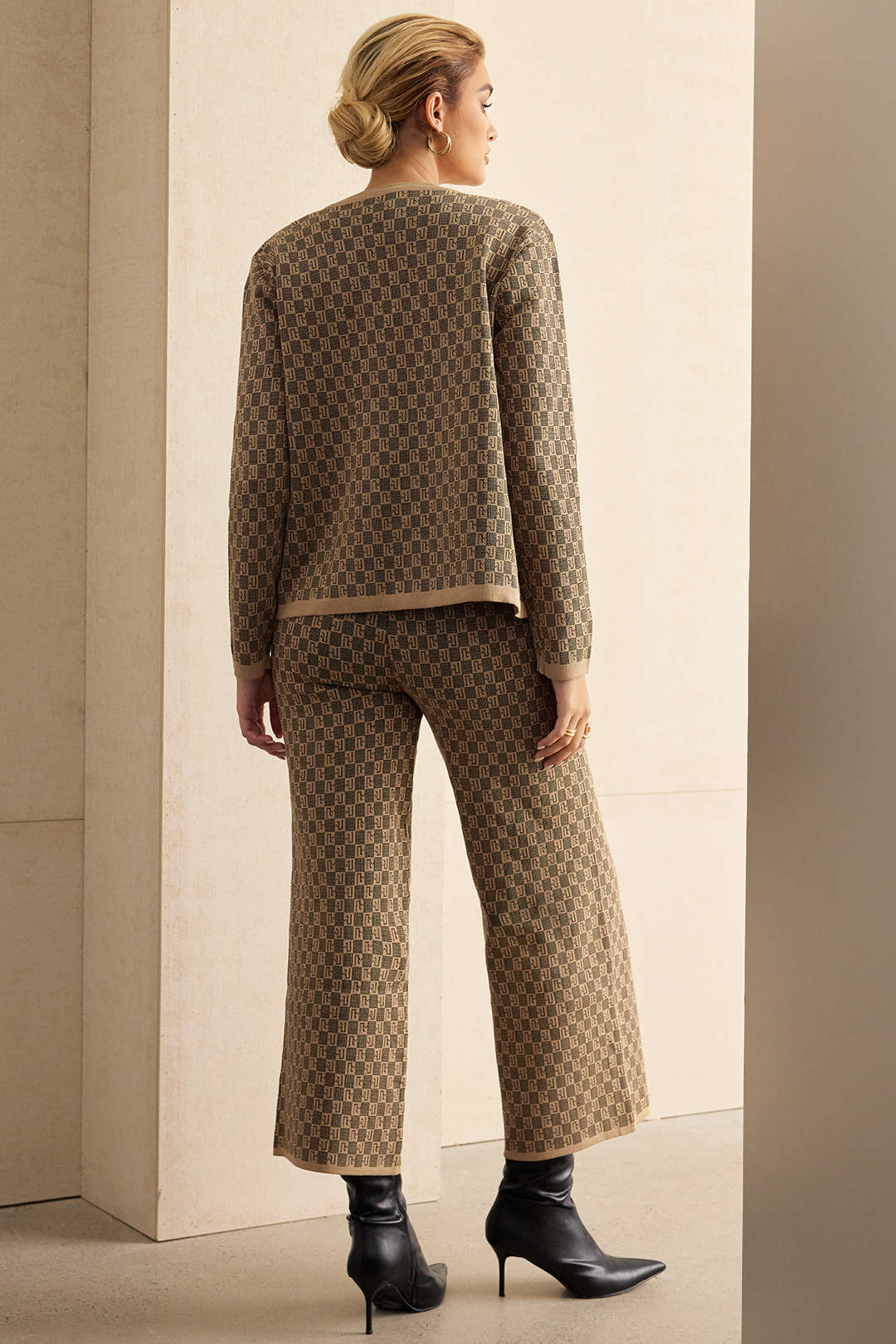 Back view of the beige jacquard knit three-piece set