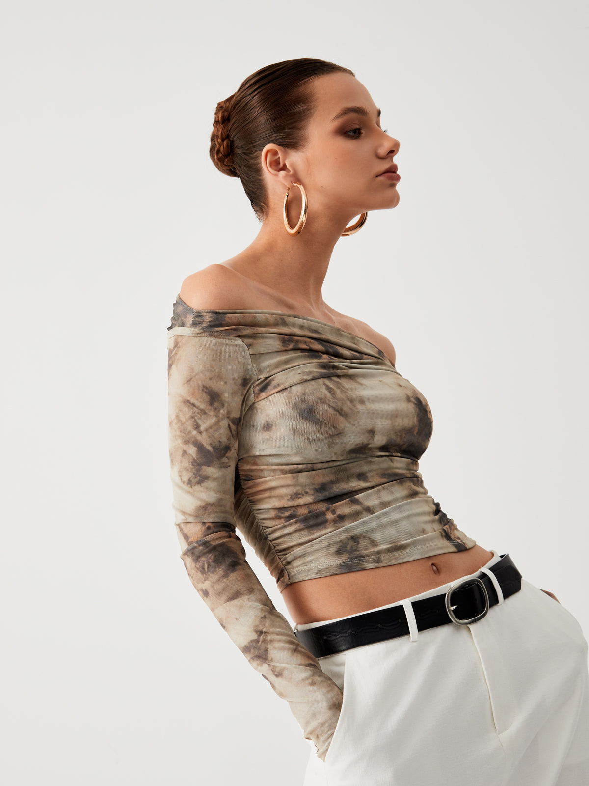 Khaki sheer top, long sleeve detail
