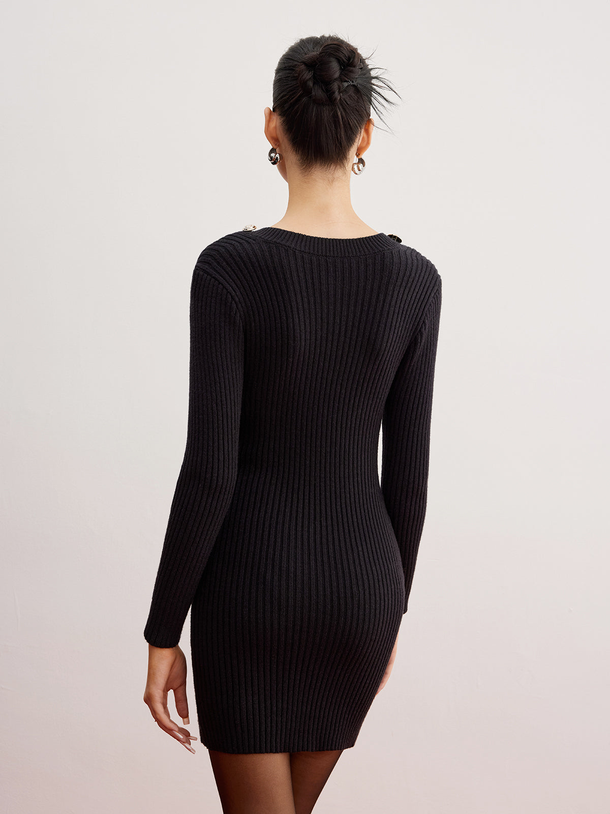 Éléonore black ribbed mini dress, back view