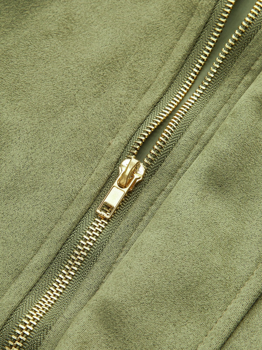 Charline green oversized wide-sleeve jacket, close-up of the gold front zipper