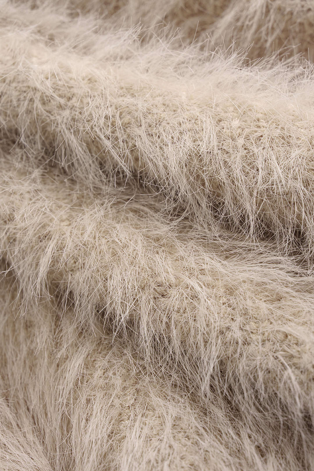 Liliane beige eyelash-knit cardigan, close-up of the knitted ground under the pile