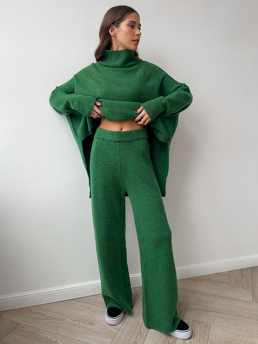 Nolwenn emerald green knit two-piece set, front view with the ribbed pull-on waistband