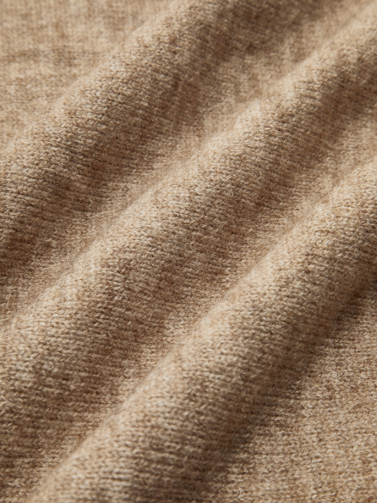 Nolwenn camel knit two-piece set, close-up of the marled knit